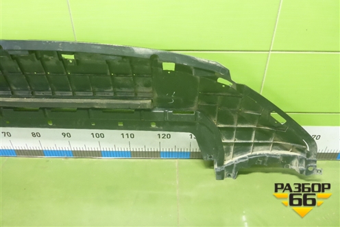 Пыльник переднего бампера центральный (8889168067) для Geely Monjaro с 2021г (Монджаро)