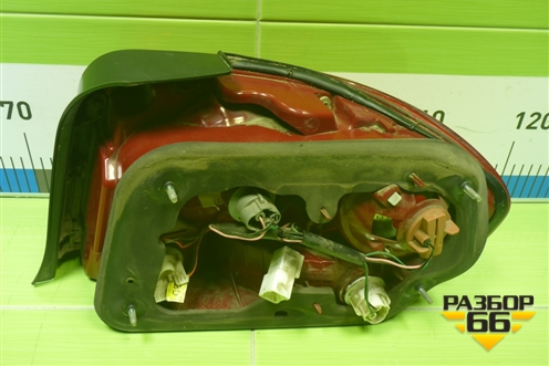 Фонарь задний левый (924013D010) для Hyundai Sonata-5 с 2001г (Соната)