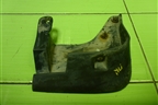 Брызговик передний правый (868323D000) для Hyundai Sonata-5 с 2001г (Соната)