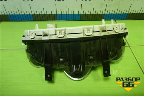 Щиток приборов АКПП (MN148888) для Mitsubishi Colt с 2004г (Кольт)