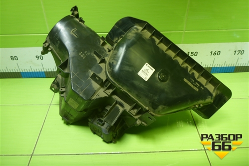 Корпус отопителя (MR568887) для Mitsubishi Colt с 2004г (Кольт)