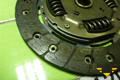 Диск сцепления (1.3л Z3) (1878003234) для Mitsubishi Colt с 2004г (Кольт)