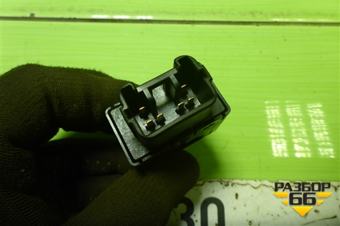 Кнопка обогрева сидений для Mitsubishi Colt с 2004г (Кольт)