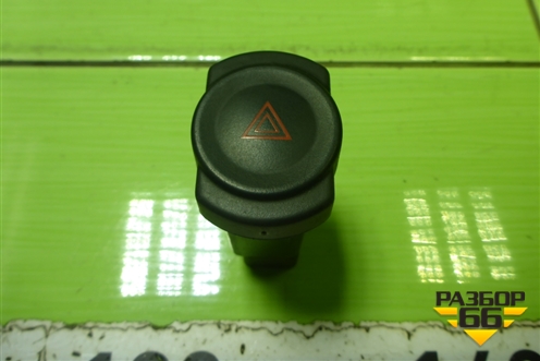 Кнопка аварийной сигнализации (после 2009г) для Renault Logan с 2004-2015г (Логан)
