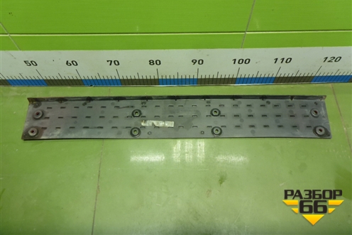 Подножка переднего бампера (532MBA00002) для DAYUN CGC4250