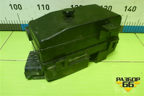 Блок предохранителей подкапотный (912203D200) для Hyundai Sonata-5 с 2001г (Соната)