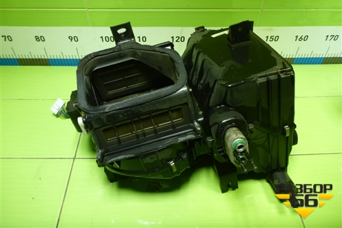 Корпус отопителя (под мотор и испаритель) (227208118010) для Kia Spectra с 2001г (Спектра)