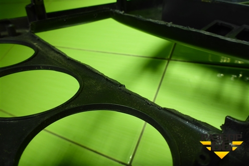 Накладка на щиток приборов (0K2N155420) для Kia Spectra с 2001г (Спектра)