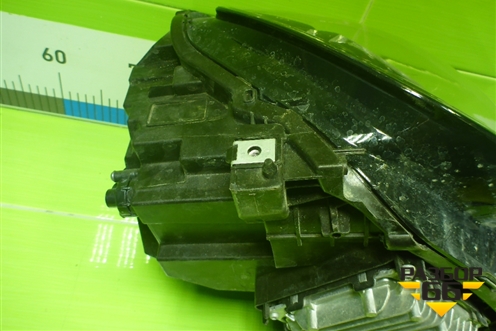 Фара правая (Led с блоком) (8892241572) для Geely Monjaro с 2021г (Монджаро)