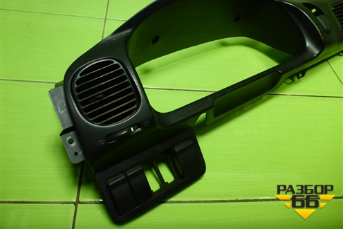 Накладка на щиток приборов (8461243800) для Hyundai Porter с 1996-2011г (Портер)