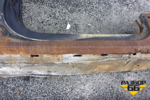 Порог со стойкой правый для Volkswagen Tiguan с 2011-2016г (Тигуан)