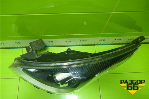 Фара левая (до 2020г галоген) (92101H0100) для Kia Rio с 2017г (Рио 4)