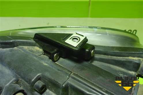 Фара правая (после 2018г галоген) (6C1941006B) для Volkswagen Polo (седан) с 2010г (Поло)