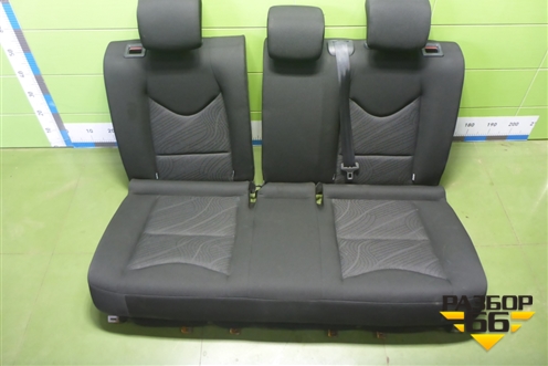 Сиденья комплект (без подогрева без AIR BAG) для Peugeot 408 с 2012г