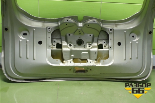 Дверь багажника без стекла (901005006R) для Renault Duster I с 2010-2021г (Дастер)