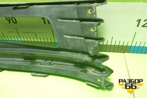 Накладка ПТФ левая (после 2015г) (6RU853665F) для Volkswagen Polo (седан) с 2010г (Поло)