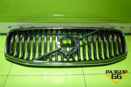 Решетка радиатора (после 2021г) (32234984) для Volvo XC60 с 2017-2025г (ХС60)