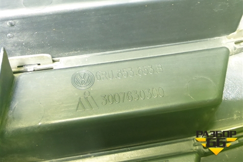 Решетка радиатора (6RU853653B) для Volkswagen Polo (седан) с 2010г (Поло)