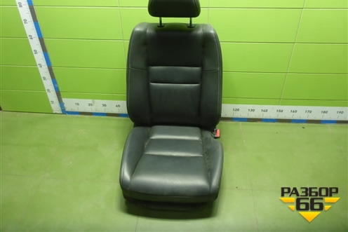 Сиденья комплект (5ти дверный хетчбэк с AIR BAG и подогревом) для Honda Civic 5D с 2005-2011г (Цивик)