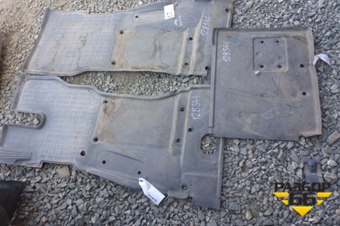 Покрытие напольное для Volvo TRUCK FH с 2002-2008г (ФШ)