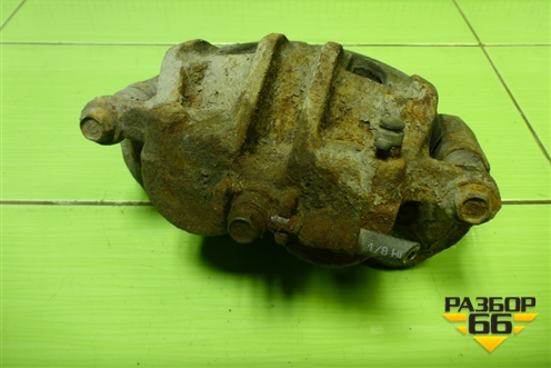 Суппорт передний левый (581102W700) для Hyundai Santa Fe с 2012-2018г (Санта Фе)