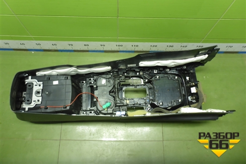 Подлокотник (846122W000) для Hyundai Santa Fe с 2012-2018г (Санта Фе)