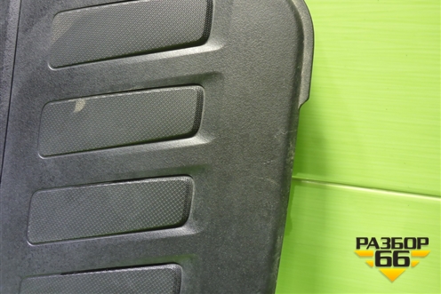 Накладка декоративная на двигатель (A2560101703) для Mercedes Benz GLE-Klass V167 с 2018г (ГЛЕ)