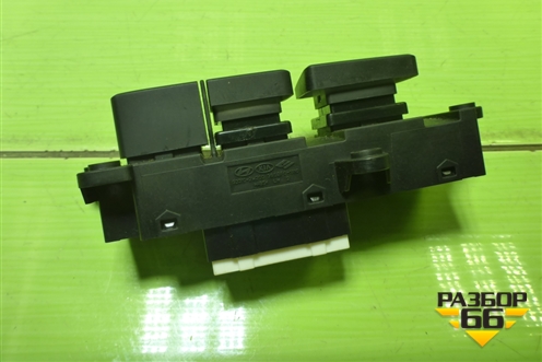 Кнопка обогрева сидений (933102W200) для Hyundai Santa Fe с 2012-2018г (Санта Фе)