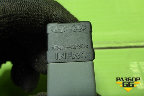 Датчик включения стопсигнала для Hyundai Santa Fe с 2012-2018г (Санта Фе)