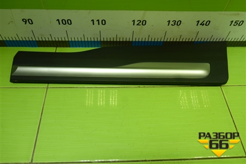 Накладка двери задней левой (6600221654) для Geely Atlas с 2016-2022г (Атлас)