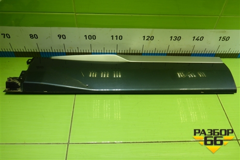 Накладка двери задней правой (8889688754) для Geely Monjaro с 2021г (Монджаро)