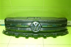 Решетка радиатора (5N0853653E) для Volkswagen Tiguan с 2007-2011г (Тигуан)