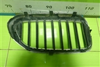 Решетка радиатора левая (51137390863) для BMW 5-серия G30 с 2017г