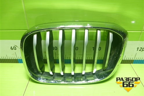 Решетка радиатора правая (19297610) для BMW X3 G01 с 2017г (Х3 Г01)