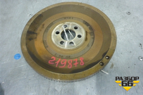 Маховик (1.6л МКПП CFN) для Volkswagen Polo (седан) с 2010г (Поло)