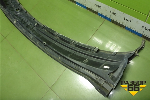 Решетка стеклоочистителей (95217505) для Chevrolet Aveo (Т300) с 2011г (Авео Т300)