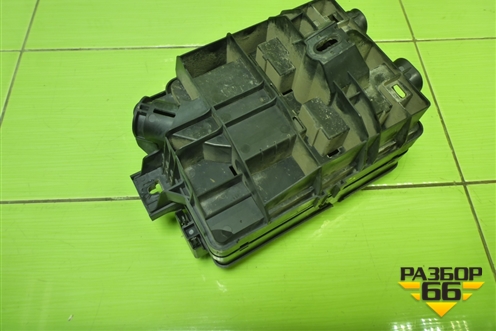 Блок предохранителей подкапотный (95092982) для Chevrolet Aveo (Т300) с 2011г (Авео Т300)