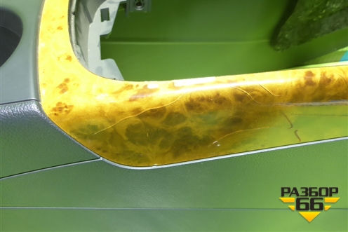 Подлокотник (8K0854981) для Audi A4 (В8) с 2007-2015г (А4)