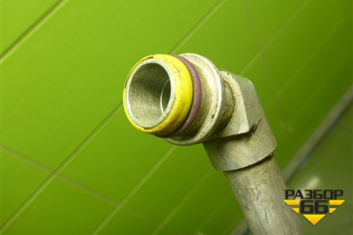 Трубка кондиционера (8E2260712AG) для Audi A4 (В7) с 2004-2009г (А4)