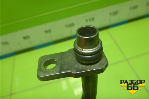 Трубка охлаждения КПП (8E0317822E) для Audi A4 (В6) с 2000-2006г (А4)