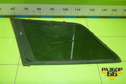 Стекло глухое правое (универсал) для Audi A4 (В6) с 2000-2006г (А4)