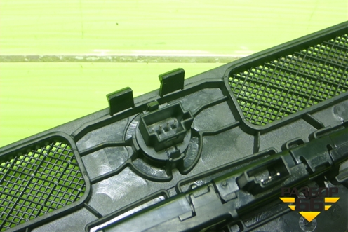 Индикатор парковки (A2046800589) для Mercedes Benz C-Klass W204 с 2007-2014г (Ц)