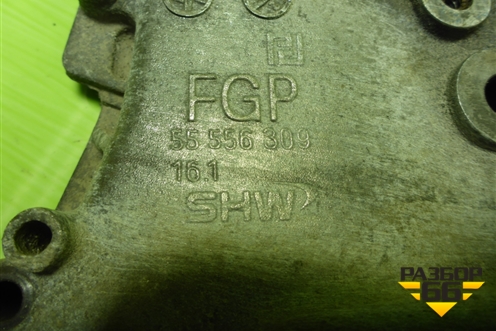 Крышка двигателя передняя (1.2л Z12XEP) для Opel Corsa D с 2006-2014г (Корса Д)