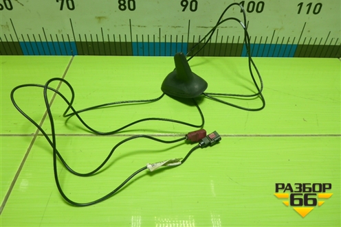 Антенна на крышу для Mercedes Benz E-Klass C207 (купе) с 2009г (Е Купе)