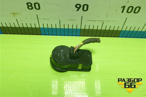 Модуль управления света фар (правый руль) для Opel Astra J с 2009г (Астра Джей)