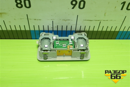 Плафон салонный (4B9947123) для Audi A4 (В6) с 2000-2006г (А4)