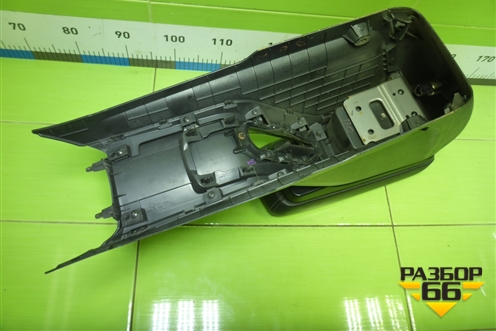 Подлокотник (8450031326) для VAZ Vesta/Веста с 2015г