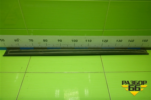 Накладка порога внутренняя переднего левого (в проём S-Line) (4F0853373E) для Audi A6 (C6) с 2004-2011г (А6)