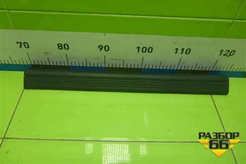 Накладка порога внутренняя переднего левого (A2046860136) для Mercedes Benz C-Klass W204 с 2007-2014г (Ц)