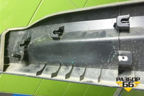 Накладка двери передней правой (6600125112) для Geely Coolray с 2019-2025г (Кулрей)